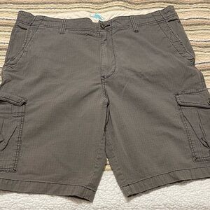 Tommy Bahama Men's Gray Cargo Shorts